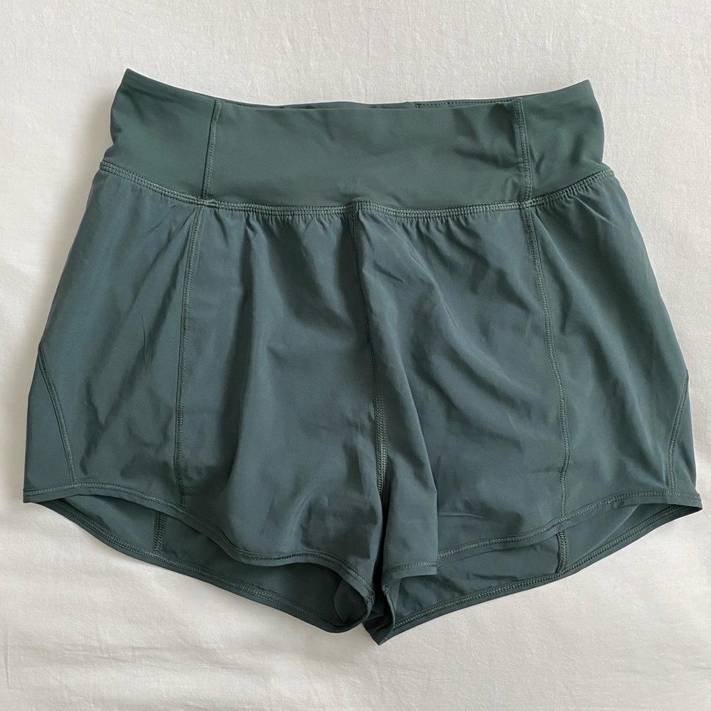 Lululemon high waisted shorts- size 6